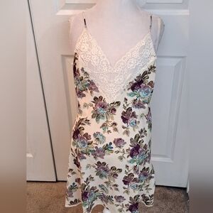 Val Mode Vintage 80's Floral Chemise /Nightie   Size OS